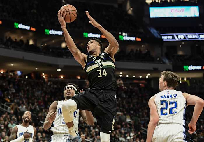 Franz Wagner Giannis Antetokounmpo